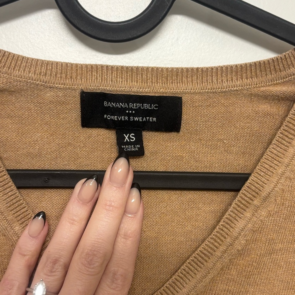 Banana Republic Camel V-Neck Sweater